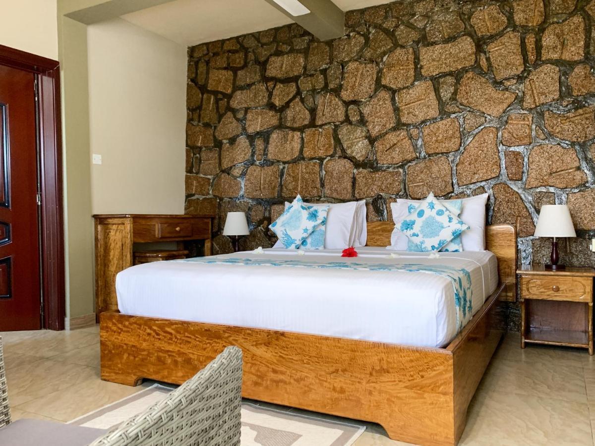 Exotic Guest House Anse Volbert Village  Exterior photo