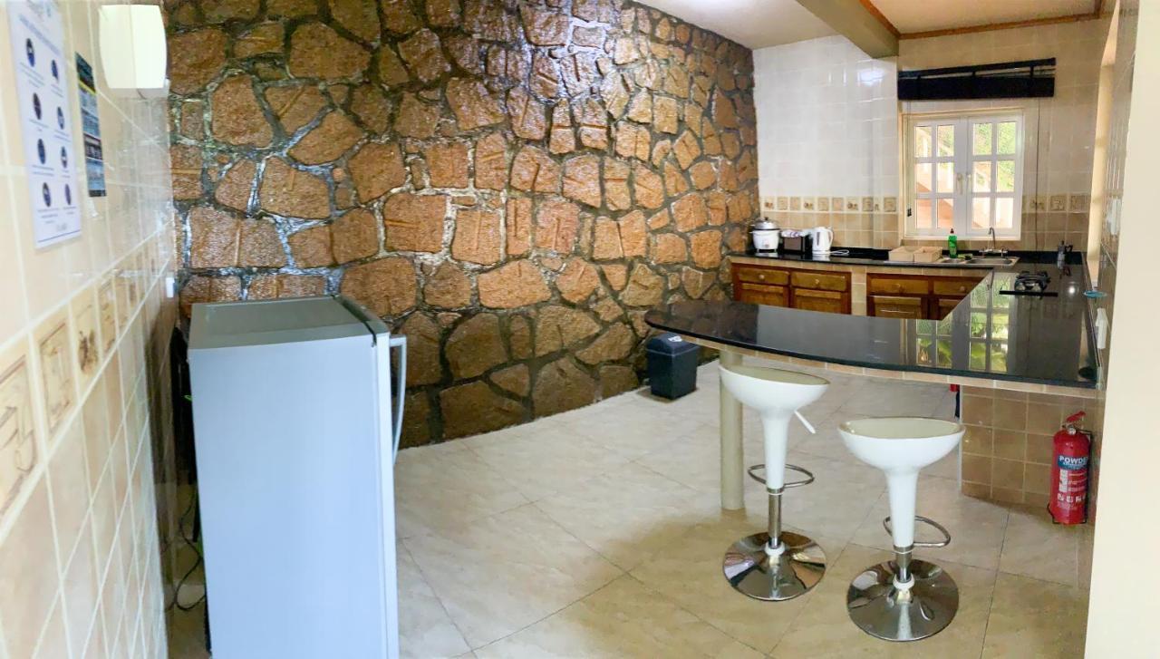 Exotic Guest House Anse Volbert Village  Exterior photo