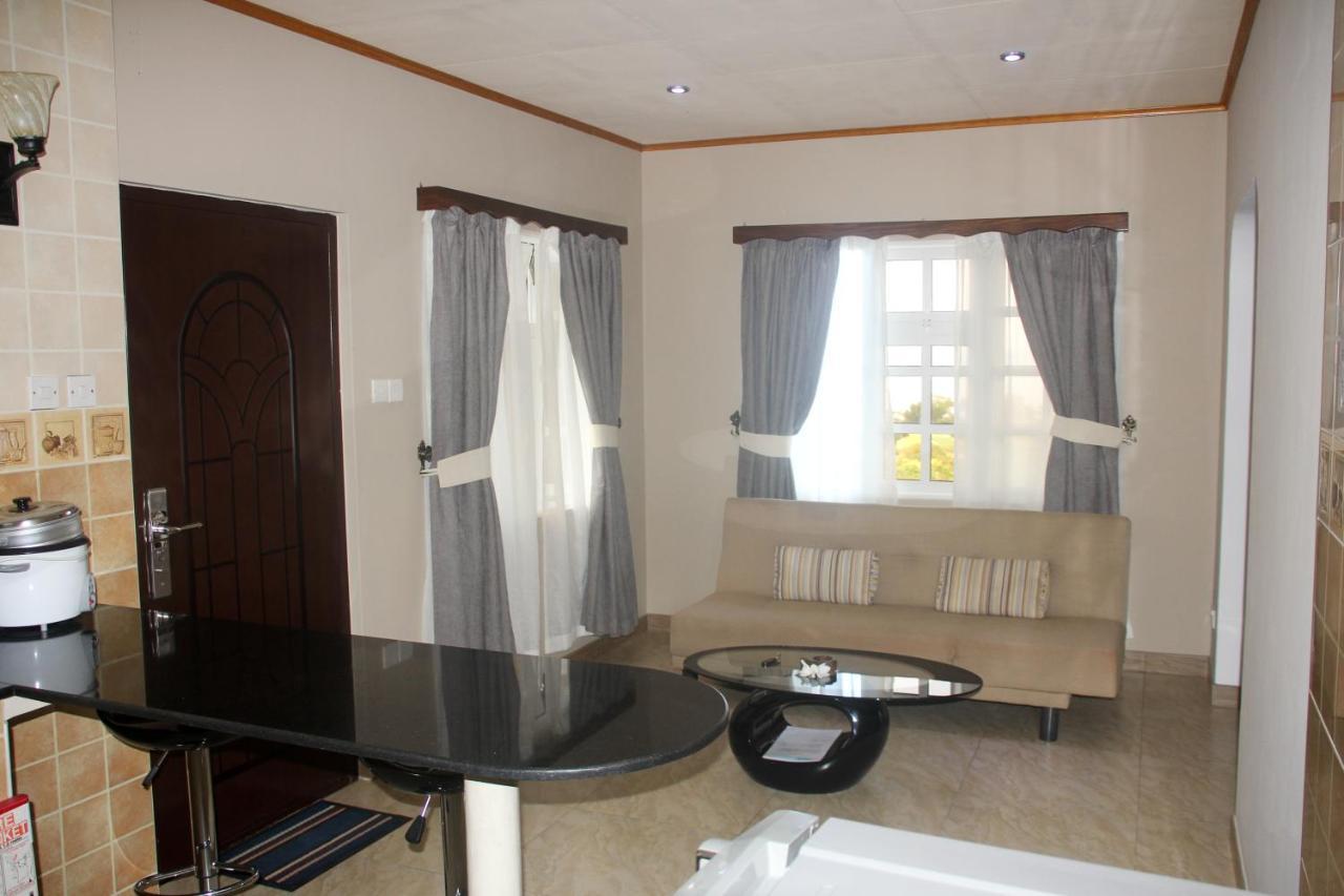 Exotic Guest House Anse Volbert Village  Exterior photo