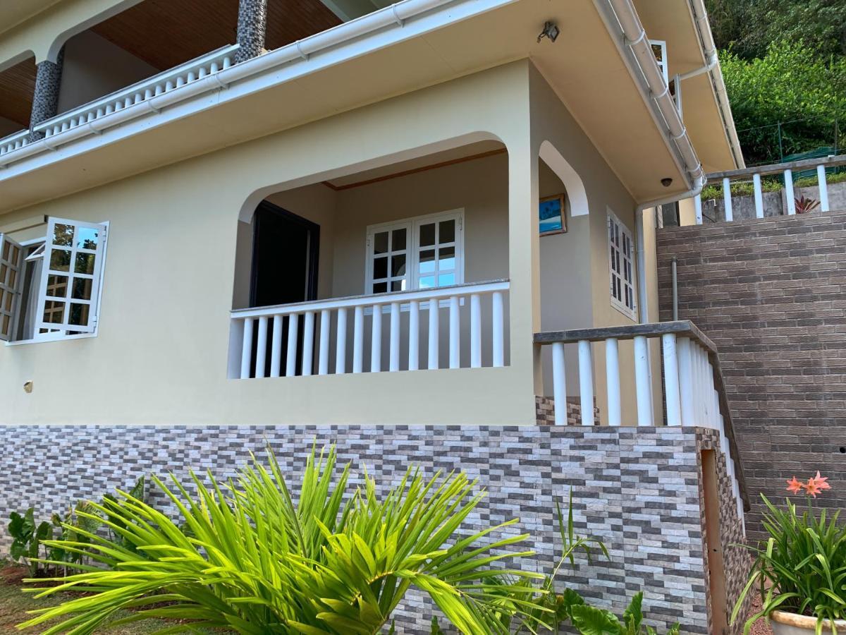 Exotic Guest House Anse Volbert Village  Exterior photo